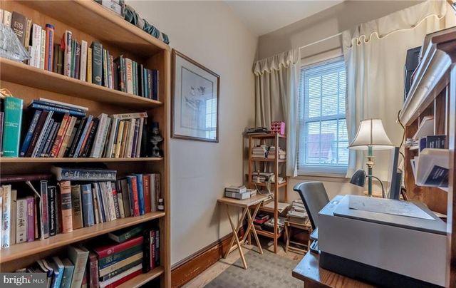 131 S WAYNE ST, Orwigsburg, PA 17961