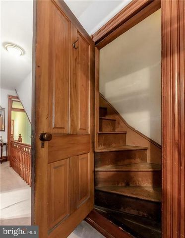 131 S WAYNE ST, Orwigsburg, PA 17961