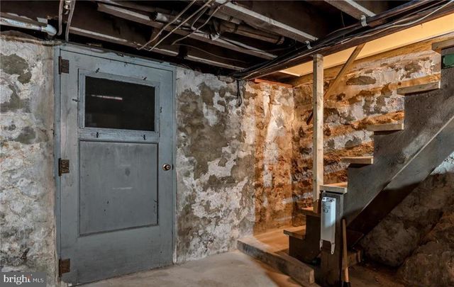 131 S WAYNE ST, Orwigsburg, PA 17961