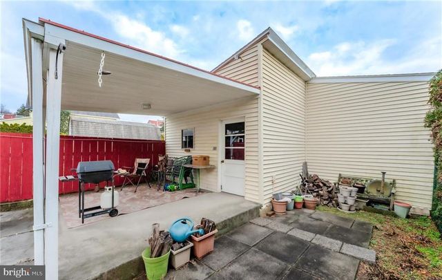 131 S WAYNE ST, Orwigsburg, PA 17961