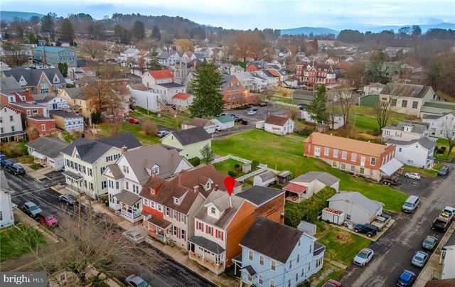 131 S WAYNE ST, Orwigsburg, PA 17961