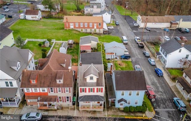 131 S WAYNE ST, Orwigsburg, PA 17961