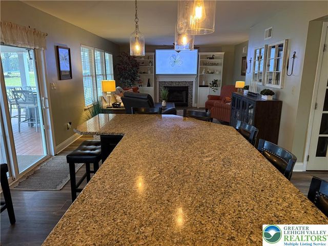 1022 COVERED BRIDGE CROSSING, Upper Macungie Twp, PA 18104