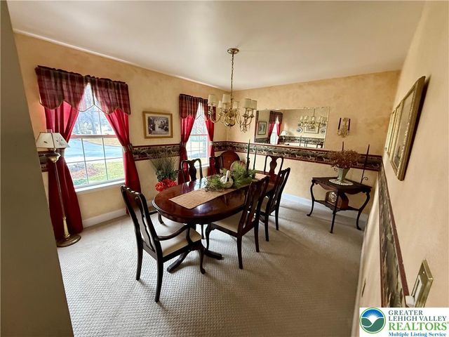 1022 COVERED BRIDGE CROSSING, Upper Macungie Twp, PA 18104