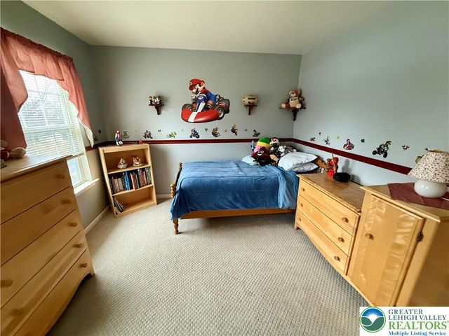 1022 COVERED BRIDGE CROSSING, Upper Macungie Twp, PA 18104