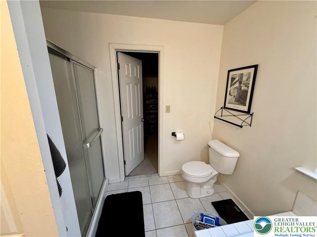 1022 COVERED BRIDGE CROSSING, Upper Macungie Twp, PA 18104