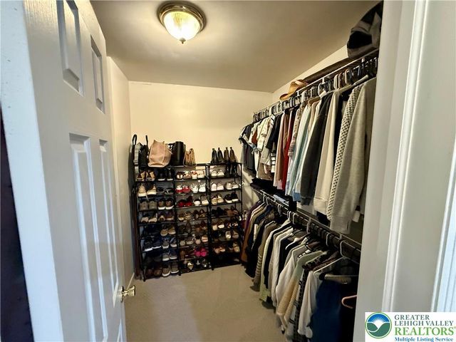 1022 COVERED BRIDGE CROSSING, Upper Macungie Twp, PA 18104