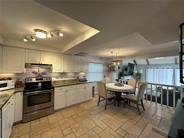 4517 GROVELAND AVENUE, Sarasota, FL 34231