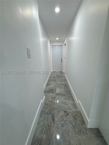 5500 NW 178th Ter, Miami Gardens, FL 33055
