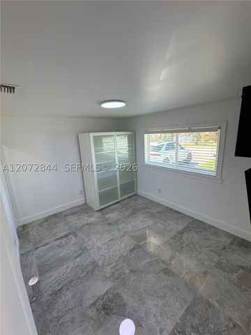 5500 NW 178th Ter, Miami Gardens, FL 33055