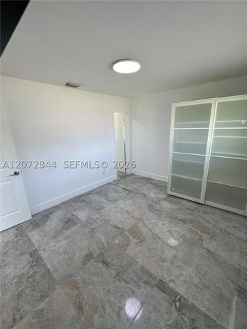 5500 NW 178th Ter, Miami Gardens, FL 33055