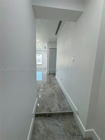 5500 NW 178th Ter, Miami Gardens, FL 33055