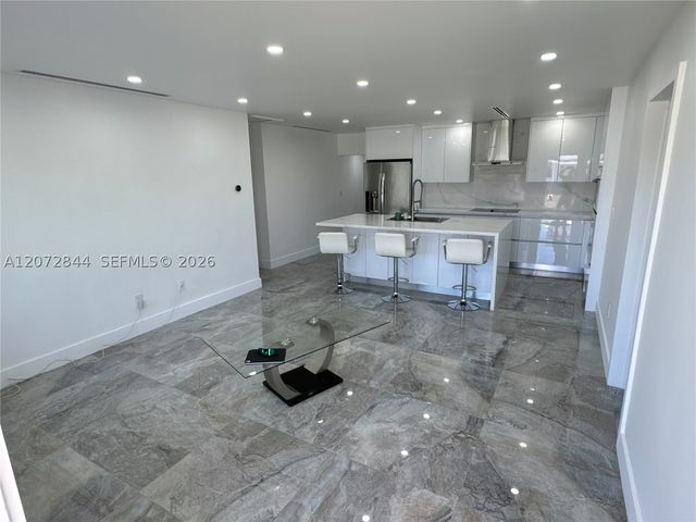 5500 NW 178th Ter, Miami Gardens, FL 33055