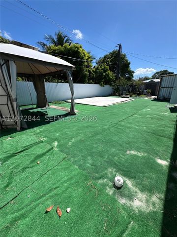 5500 NW 178th Ter, Miami Gardens, FL 33055