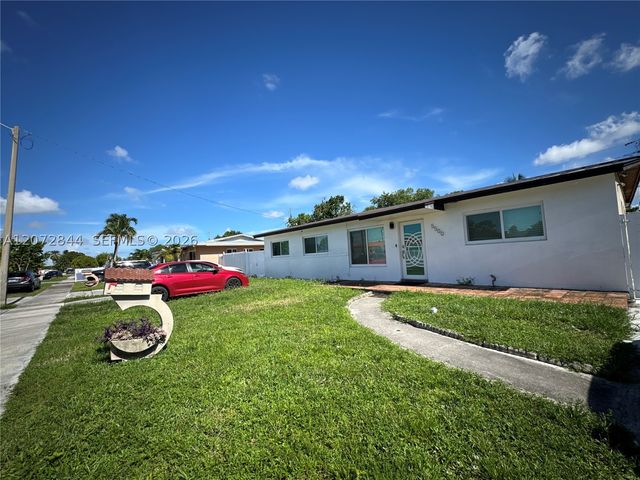 5500 NW 178th Ter, Miami Gardens, FL 33055