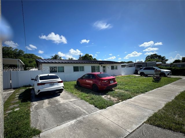5500 NW 178th Ter, Miami Gardens, FL 33055