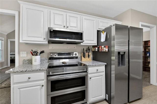 39 Thoroughbred Lane, Cartersville, GA 30120