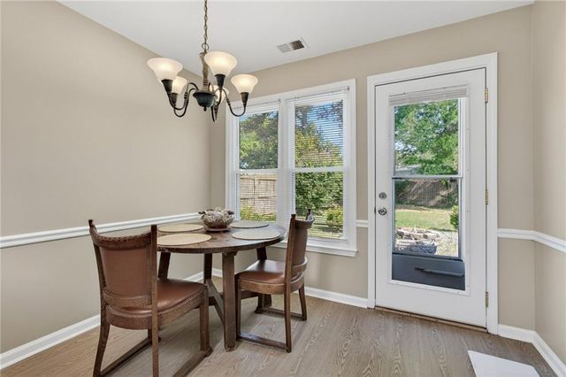 39 Thoroughbred Lane, Cartersville, GA 30120