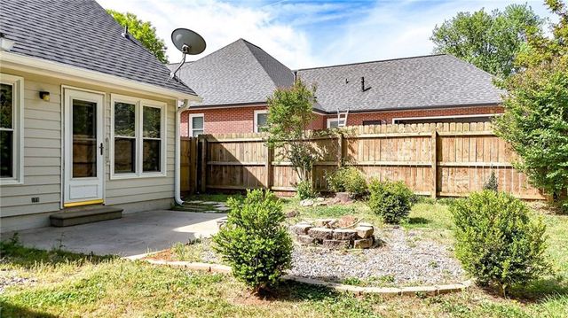 39 Thoroughbred Lane, Cartersville, GA 30120