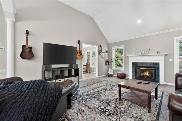 39 Thoroughbred Lane, Cartersville, GA 30120