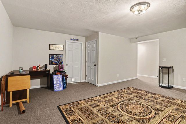 1232 Ellery Grove Court, Vicksburg Vllg, MI 49097