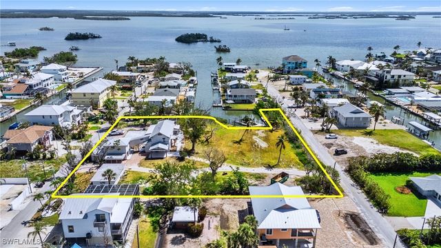 191 Bahia VIA, Fort Myers Beach, FL 33931