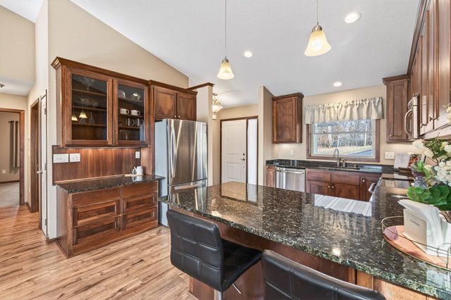 9155 Wild Plum Drive, Chisago City, MN 55013