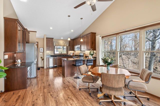 9155 Wild Plum Drive, Chisago City, MN 55013