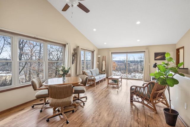 9155 Wild Plum Drive, Chisago City, MN 55013