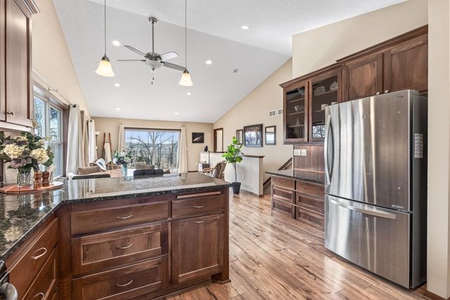 9155 Wild Plum Drive, Chisago City, MN 55013