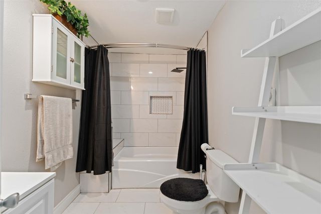 201 Midway Drive, Baytown, TX 77521