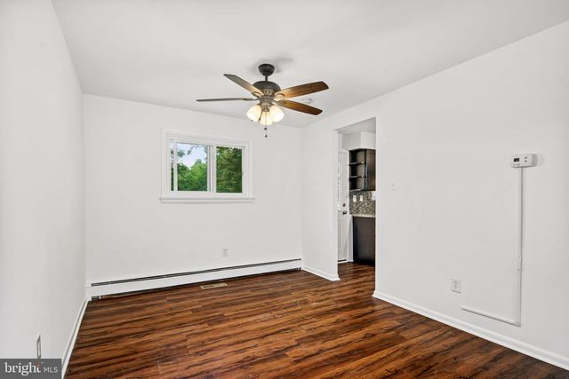 190 MAPLE AVE, Belmont Hills, PA 19004