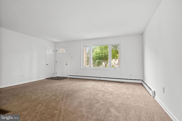 190 MAPLE AVE, Belmont Hills, PA 19004