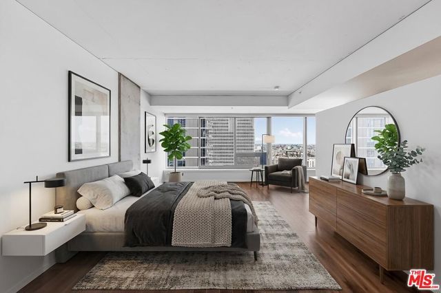 1155 S Grand Avenue 1707, Los Angeles, CA 90015