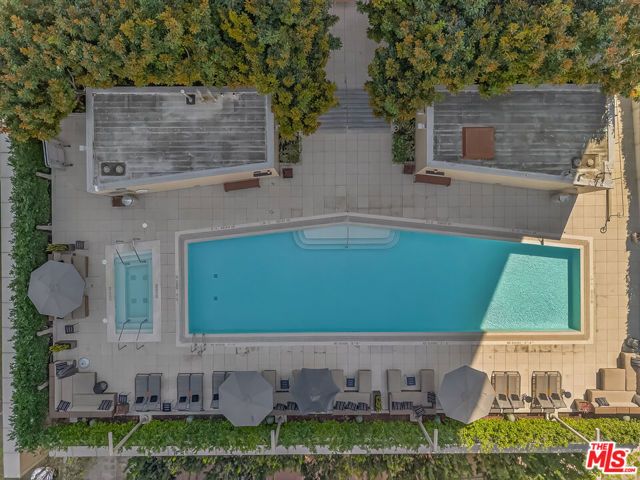 1155 S Grand Avenue 1707, Los Angeles, CA 90015