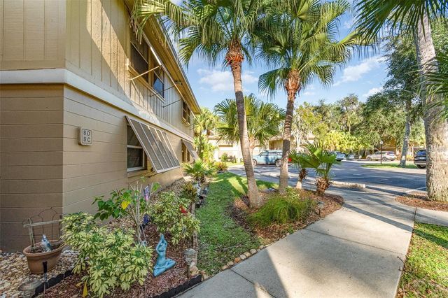 120 HIBISCUS WOODS COURT 8D, Deltona, FL 32725