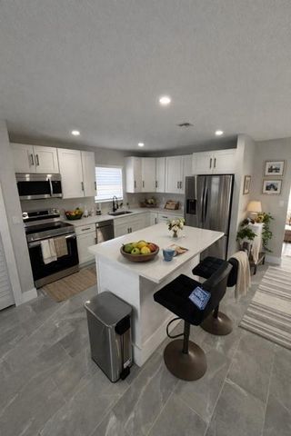 520 SW 13TH Place, Deerfield Beach, FL 33441