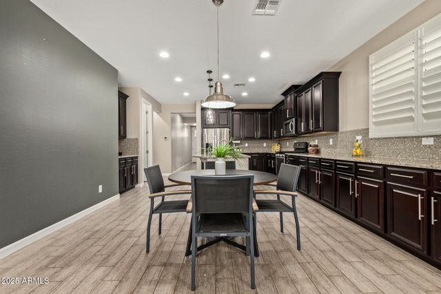 4229 E MESQUITE Street, Gilbert, AZ 85296