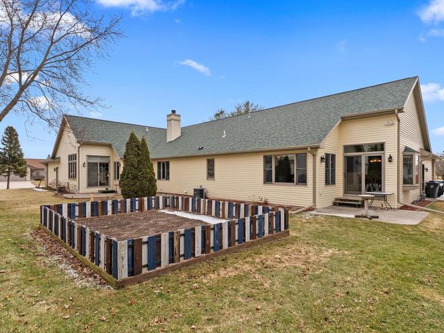1408 Prairie LANE, Sheboygan Falls, WI 53085