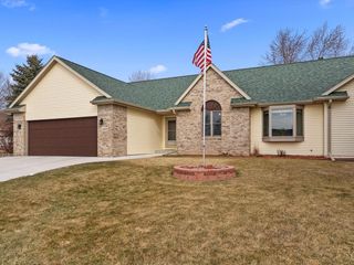 1408 Prairie LANE, Sheboygan Falls, WI 53085