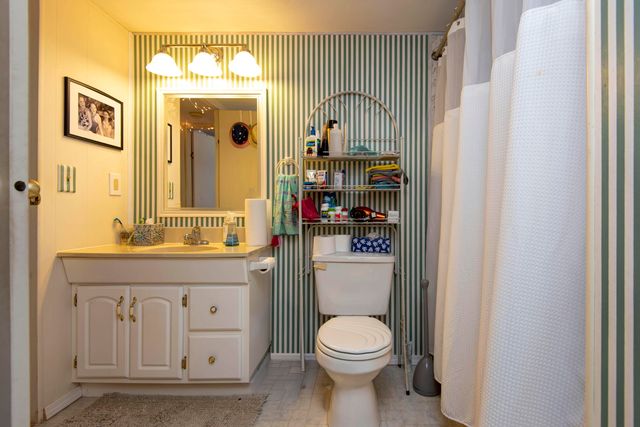 236 Onyx Lane, Galena, MO 65656