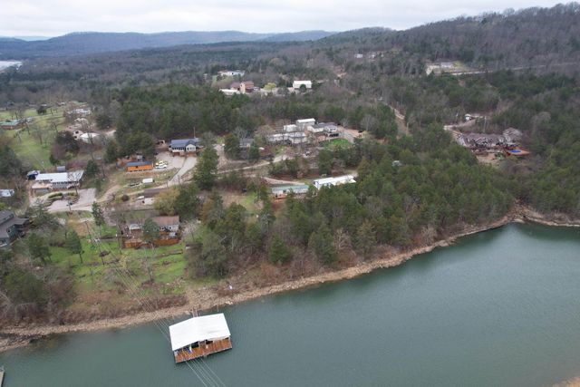 236 Onyx Lane, Galena, MO 65656