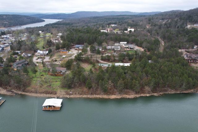 236 Onyx Lane, Galena, MO 65656