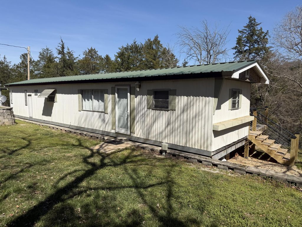 236 Onyx Lane, Galena, MO 65656