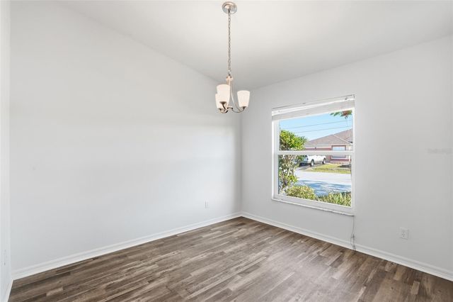 2004 NE 5TH TERRACE, Cape Coral, FL 33909