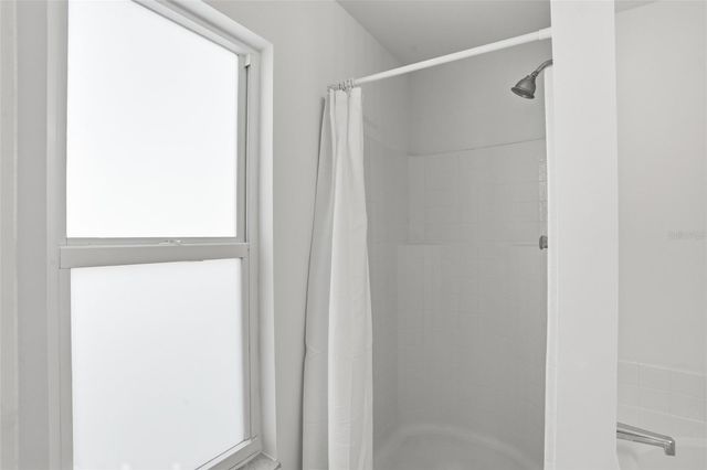 2004 NE 5TH TERRACE, Cape Coral, FL 33909