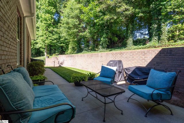 14 Colonel Storrs Court, Greer, SC 29650