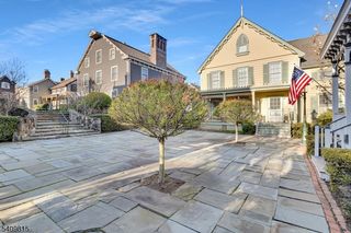 1 Murray Hill Sq 1, New Providence Boro, NJ 07974