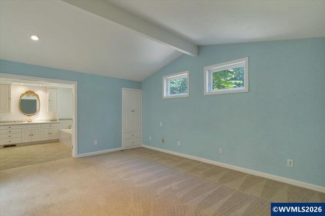 1983 Arithmetic Dr SE, Salem, OR 97302