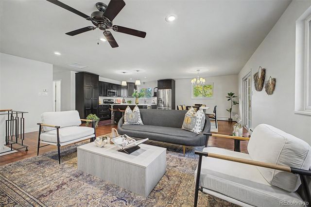 6712 S Marion Circle, Littleton, CO 80122